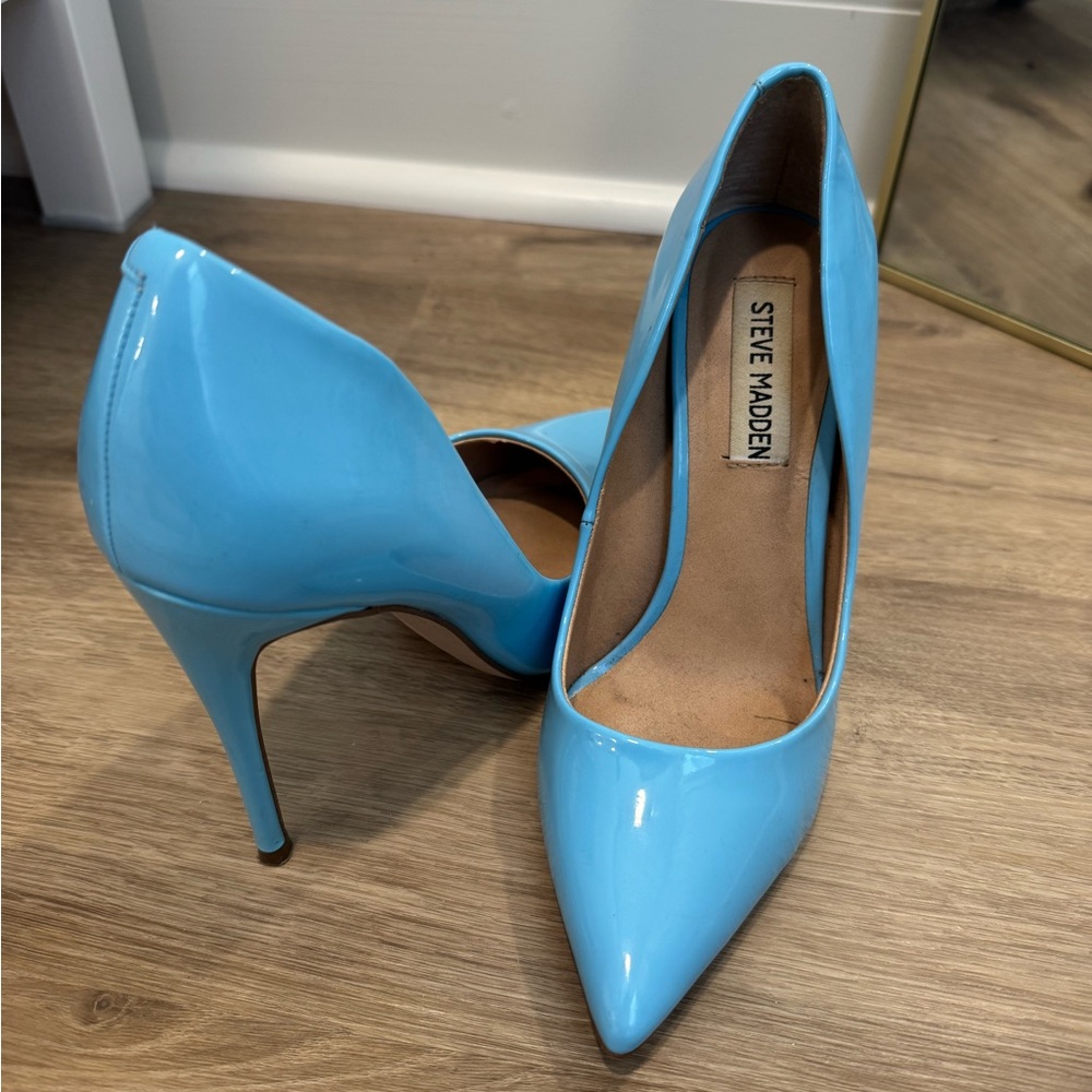 Steve Madden Sky Blue Pointed Heels